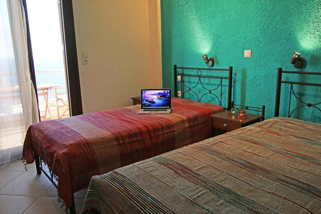 Anemi Apartments Armenistis  Ngoại thất bức ảnh